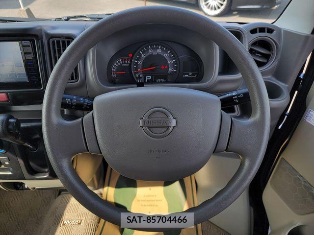 Nissan CLIPPER 2022-08 8209333-13