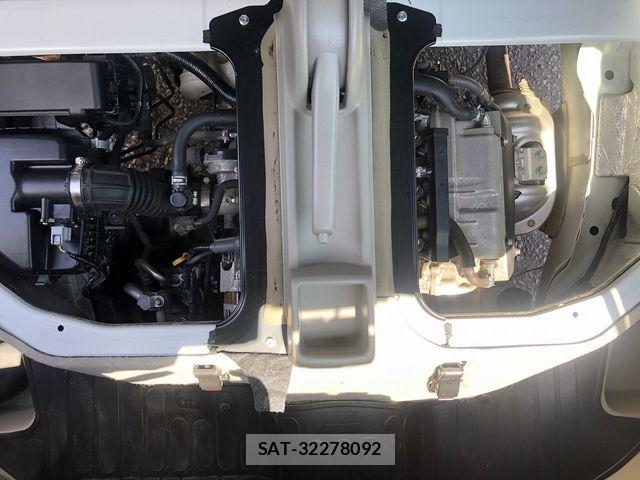 Nissan CLIPPER 2023-03 8209337-15