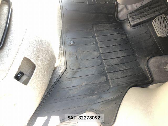Nissan CLIPPER 2023-03 8209337-18