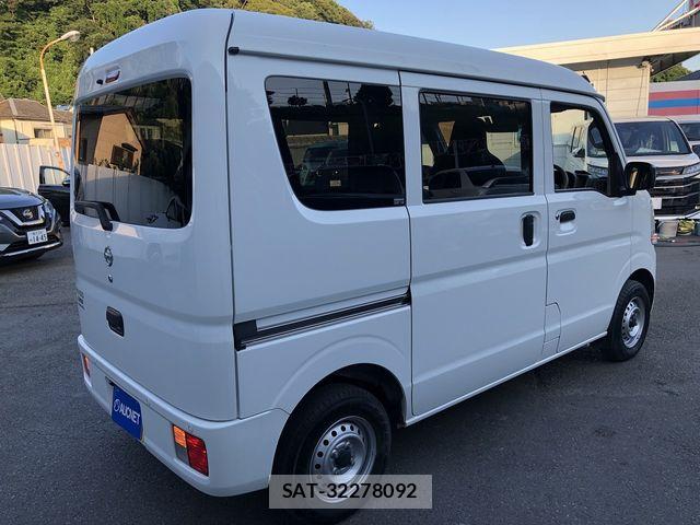 Nissan CLIPPER 2023-03 8209337-1