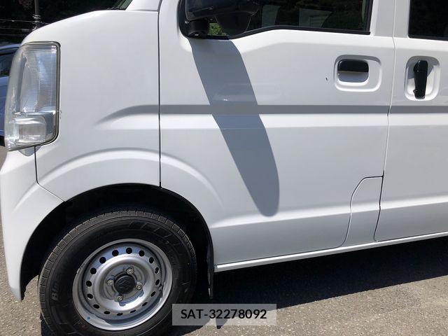 Nissan CLIPPER 2023-03 8209337-8