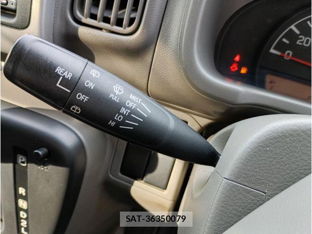 Nissan CLIPPER 2022-04 8209332-9