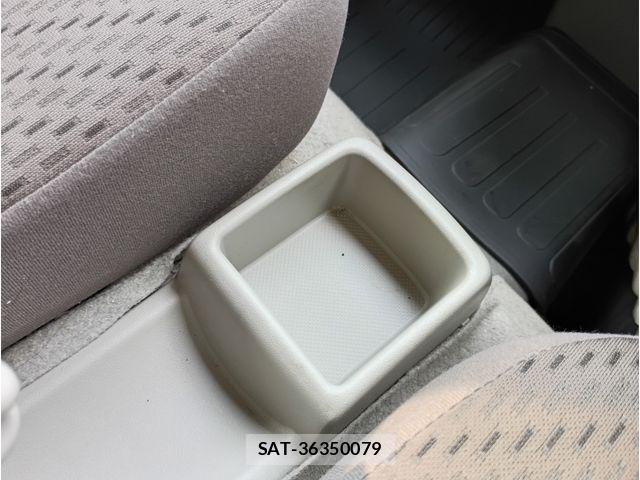 Nissan CLIPPER 2022-04 8209332-16