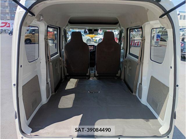 Nissan CLIPPER 2021-06 8209335-17