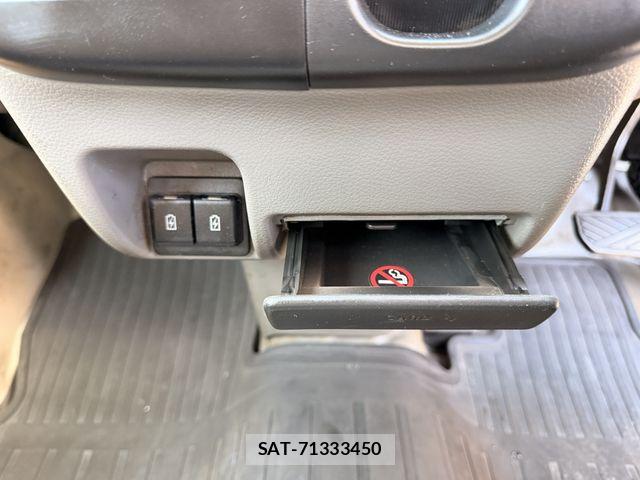 Nissan CLIPPER 2022-03 8209330-23