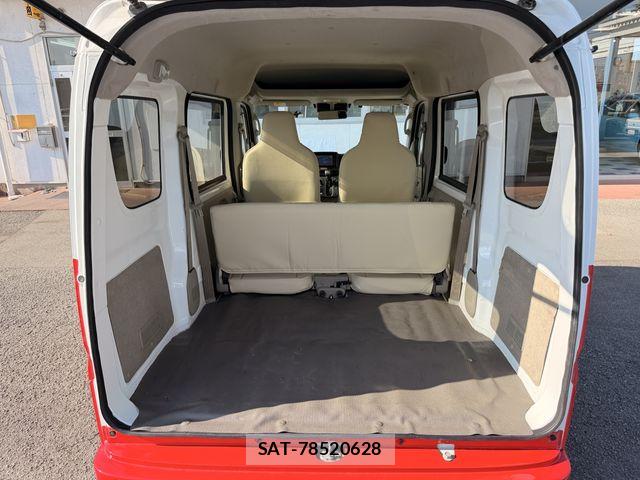 Nissan CLIPPER 2022-03 8209331-18