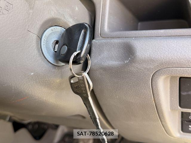 Nissan CLIPPER 2022-03 8209331-27