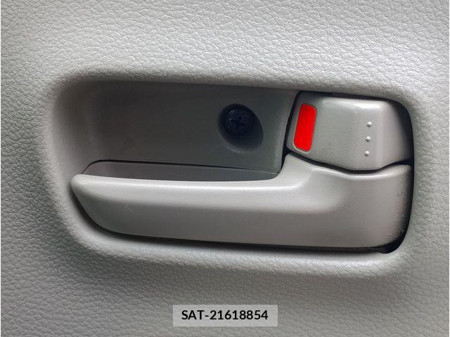 Nissan CLIPPER 2022-05 8316158-18