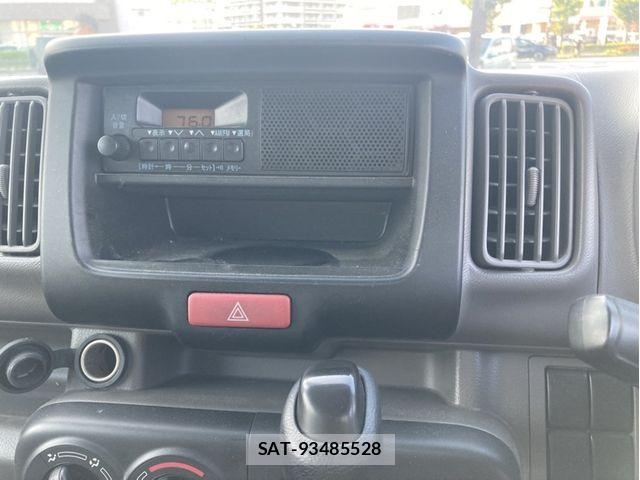 Nissan CLIPPER 2016-02 8316159-16