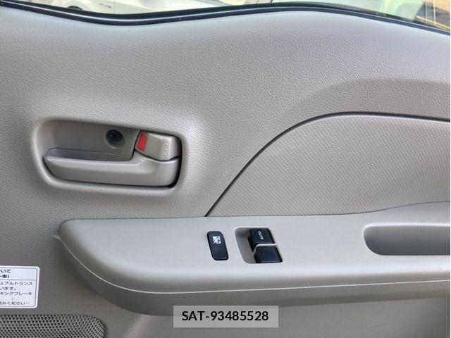 Nissan CLIPPER 2016-02 8316159-18