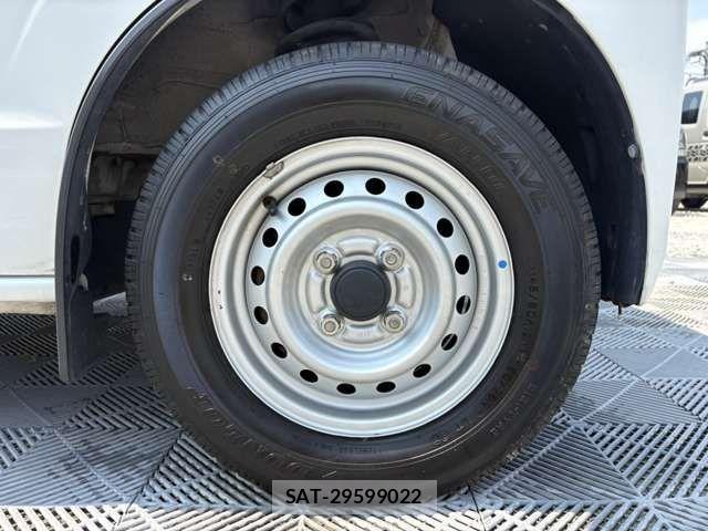 Nissan CLIPPER 2021-06 8337241-10