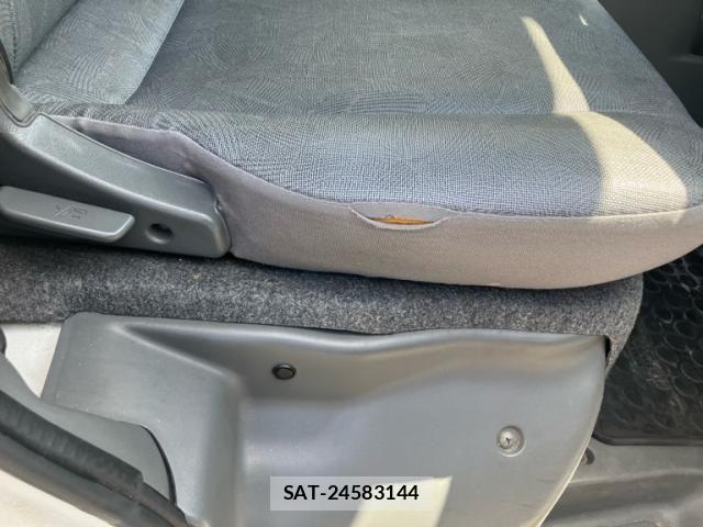Nissan CLIPPER 2012-08 8337243-13