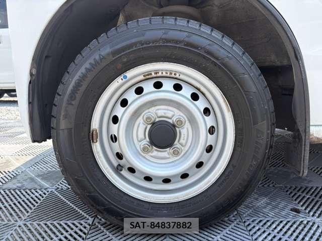 Nissan CLIPPER 2022-06 8337238-13