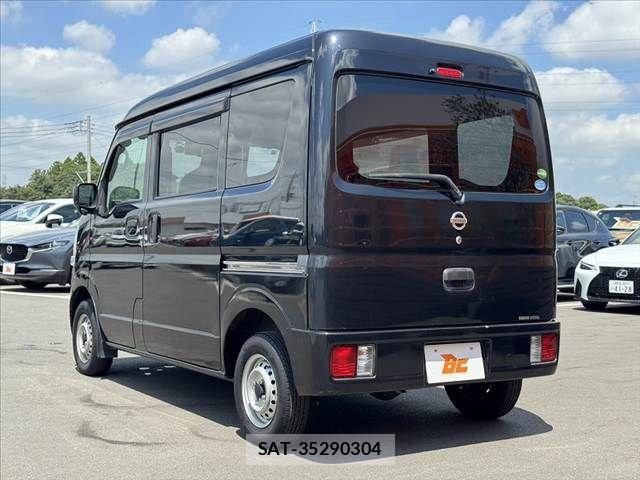 Nissan CLIPPER 2018-12 8355272-12