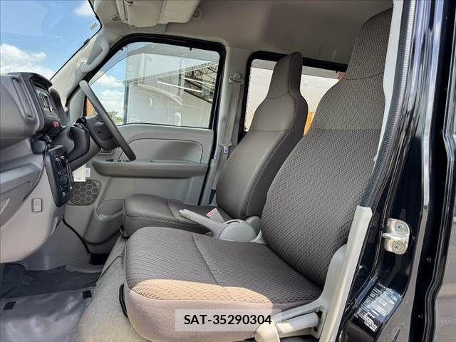 Nissan CLIPPER 2018-12 8355272-16