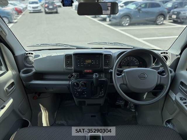 Nissan CLIPPER 2018-12 8355272-1
