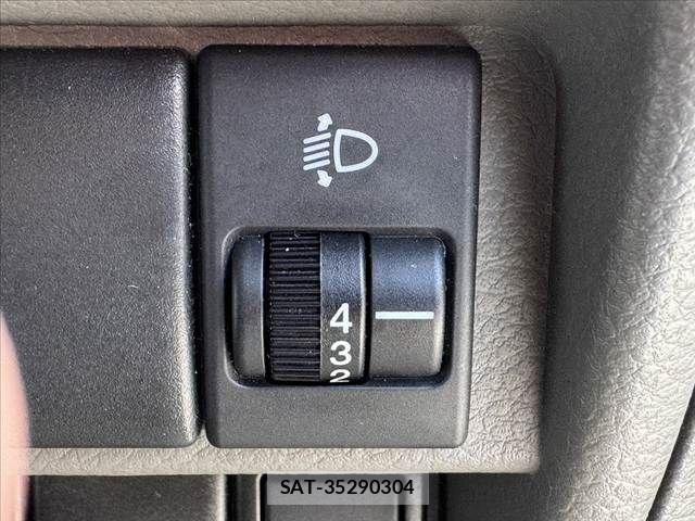 Nissan CLIPPER 2018-12 8355272-26