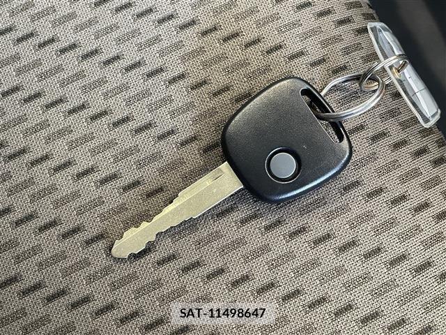 Nissan CLIPPER 2020-03 8355269-12