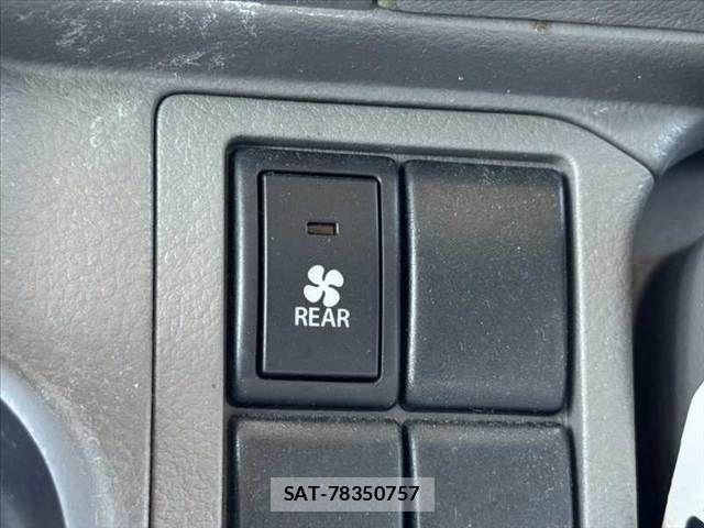 Nissan CLIPPER 2015-04 8355274-26