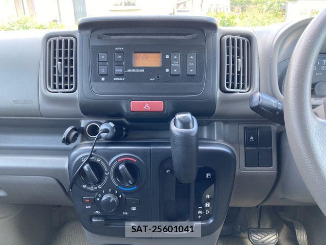 Nissan CLIPPER 2016-06 8355277-17