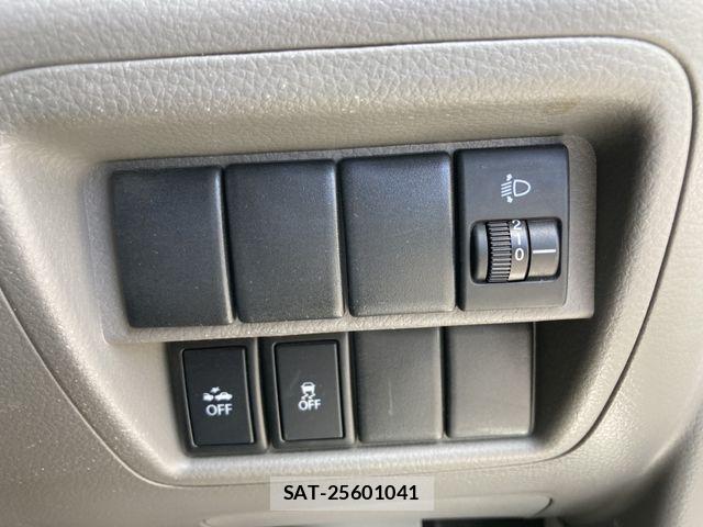 Nissan CLIPPER 2016-06 8355277-18