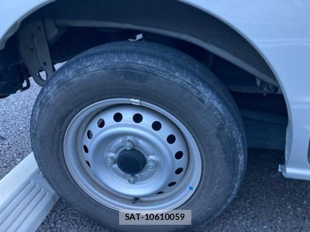 Nissan CLIPPER 2022-02 8367911-5