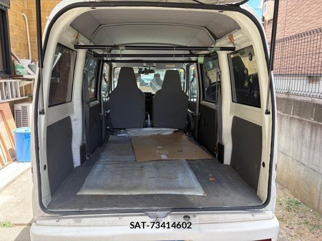Nissan CLIPPER 2013-11 8367912-6