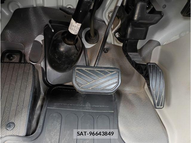 Nissan CLIPPER 2022-07 8371996-20