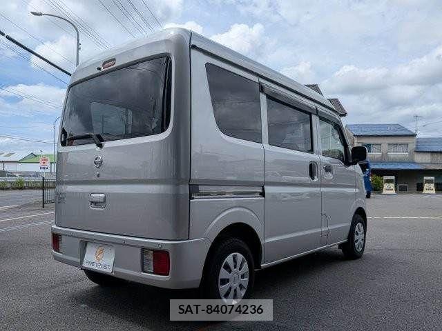 Nissan CLIPPER 2022-10 8414133-17