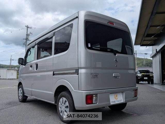 Nissan CLIPPER 2022-10 8414133-19