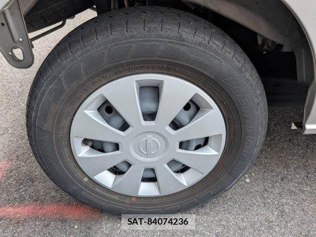 Nissan CLIPPER 2022-10 8414133-26