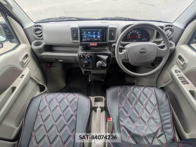Nissan CLIPPER 2022-10 8414133-2