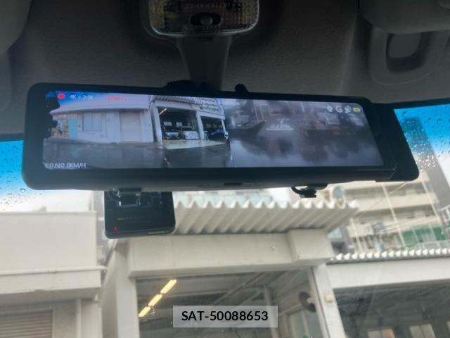 Nissan CLIPPER 2016-11 8414143-19