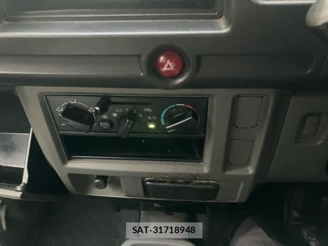 Nissan CLIPPER 2013-01 8438658-10