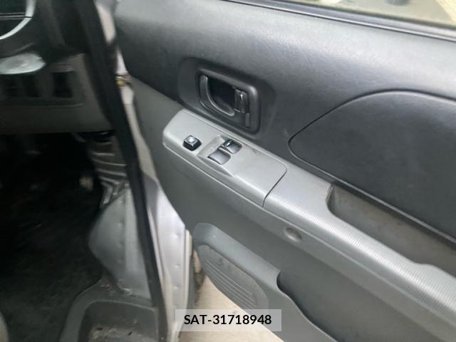 Nissan CLIPPER 2013-01 8438658-5
