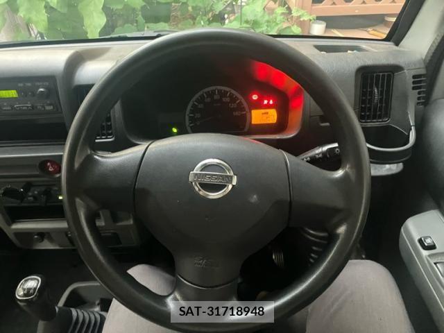 Nissan CLIPPER 2013-01 8438658-7
