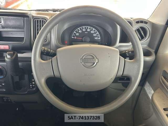 Nissan CLIPPER 2026-06 8438023-8