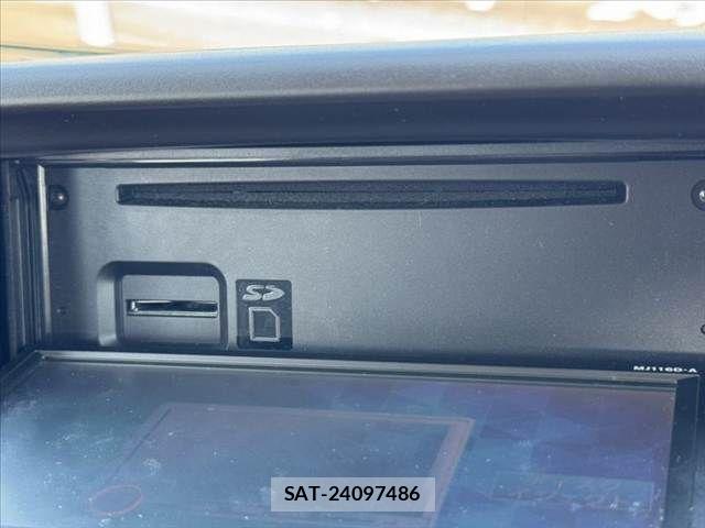 Nissan CLIPPER 2017-06 8563058-21