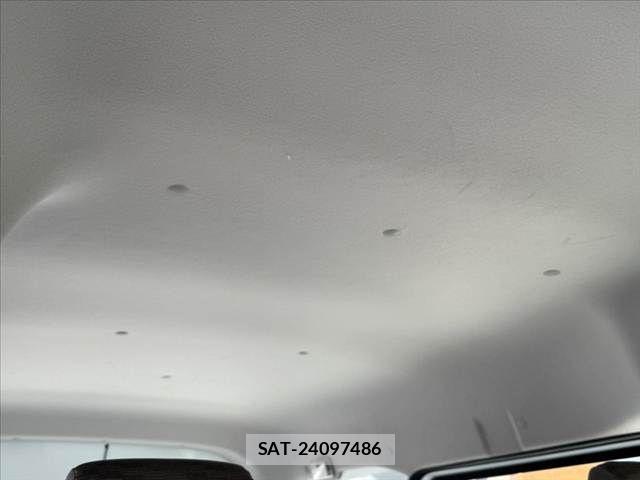 Nissan CLIPPER 2017-06 8563058-29
