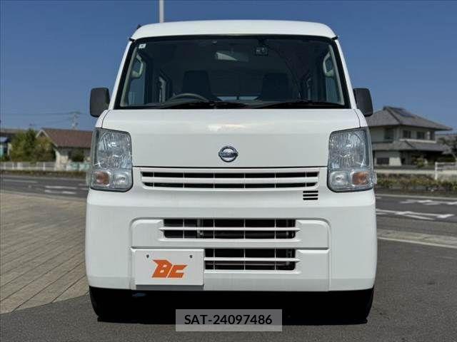 Nissan CLIPPER 2017-06 8563058-8