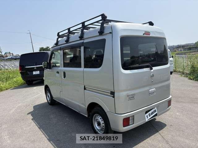Nissan CLIPPER 2021-05 8563060-6