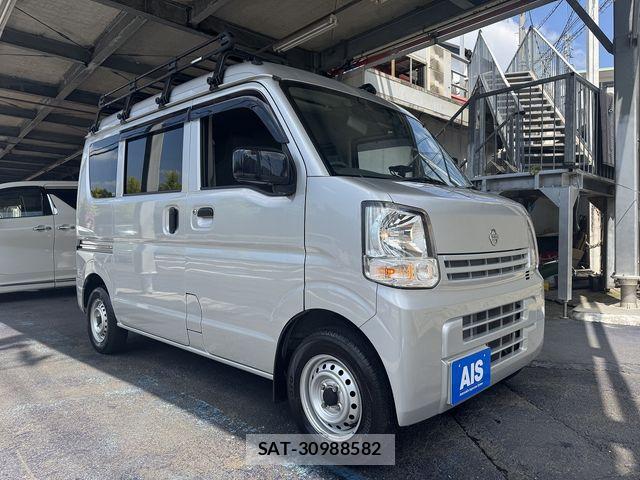 Nissan CLIPPER 2021-06 8563061-10