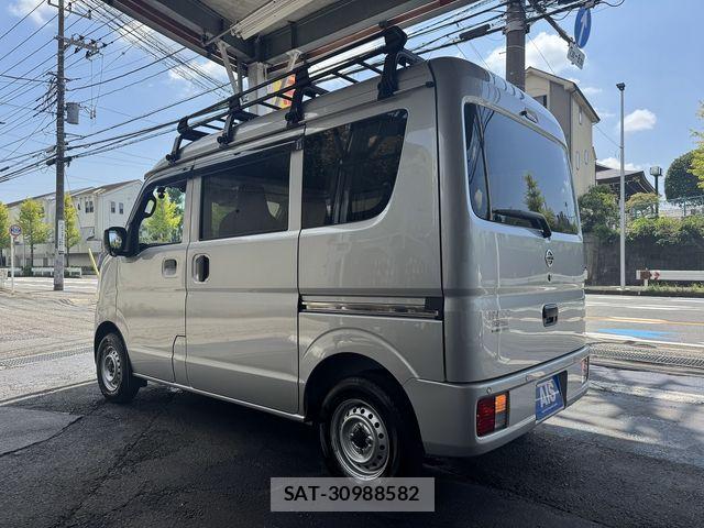 Nissan CLIPPER 2021-06 8563061-2