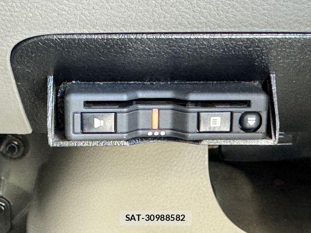 Nissan CLIPPER 2021-06 8563061-3