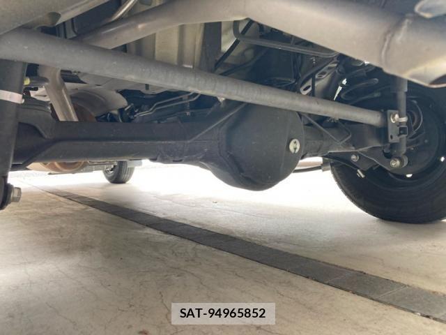 Nissan CLIPPER 2023-08 8660814-6