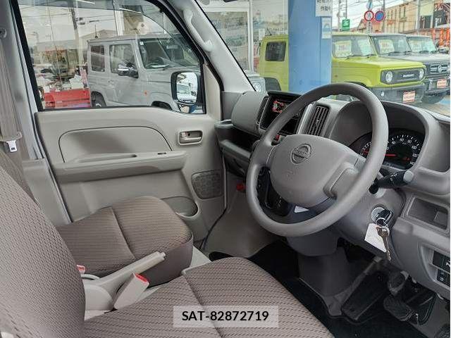 Nissan CLIPPER 2022-05 8660815-10