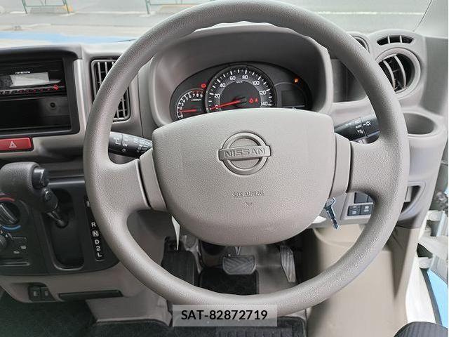 Nissan CLIPPER 2022-05 8660815-18