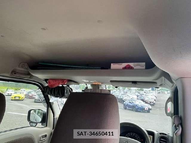 Nissan CLIPPER 2016-12 8660818-6