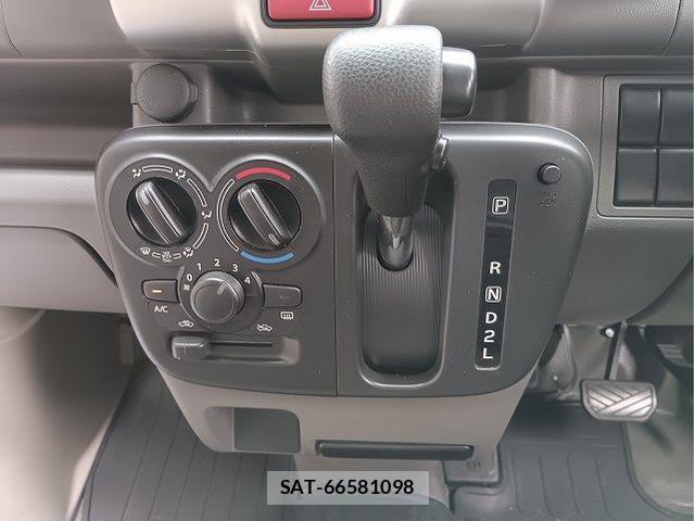 Nissan CLIPPER 2021-05 8660816-29