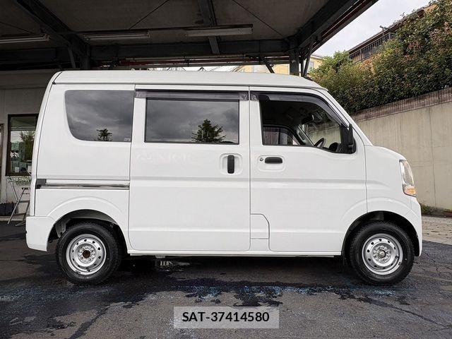 Nissan CLIPPER 2019-06 8744960-13
